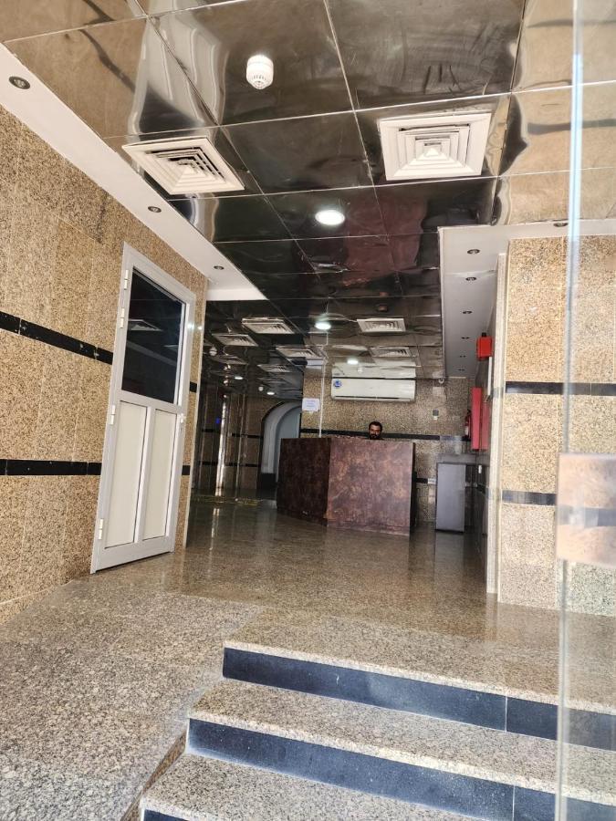 Sharing Motel Rooms Abu Dhabi Exterior photo